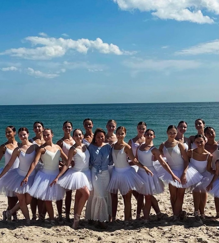 16. "Swans on Sunset" ABT, YAGP and Joffrey Ballet School